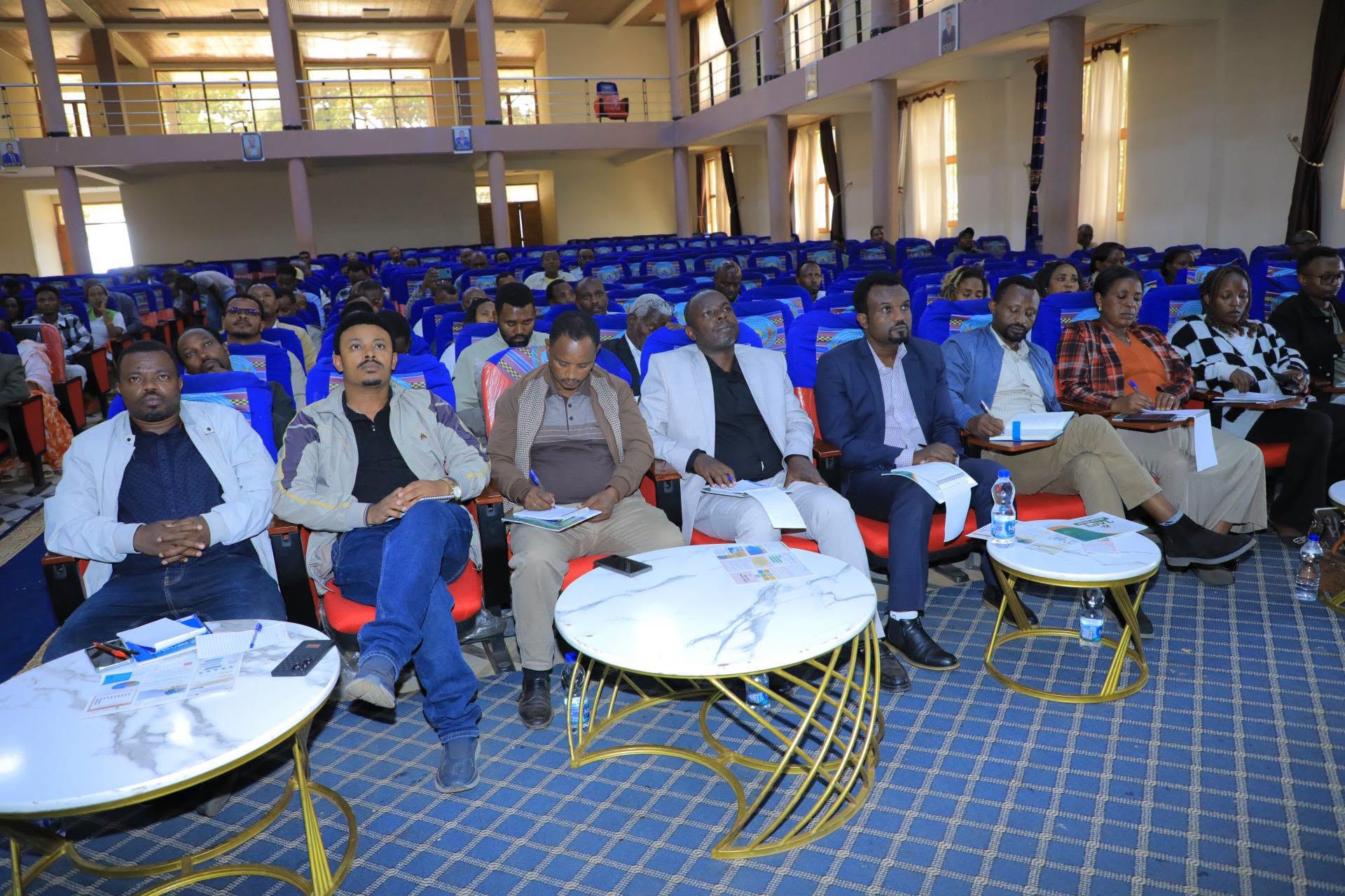 በጌዴኦ ዞን 14ኛ ዙር የመንግስትና የሲቪል ማህበራት ድርጅቶች የጋራ የምክክር ፎረም እየተካሄደ ነው