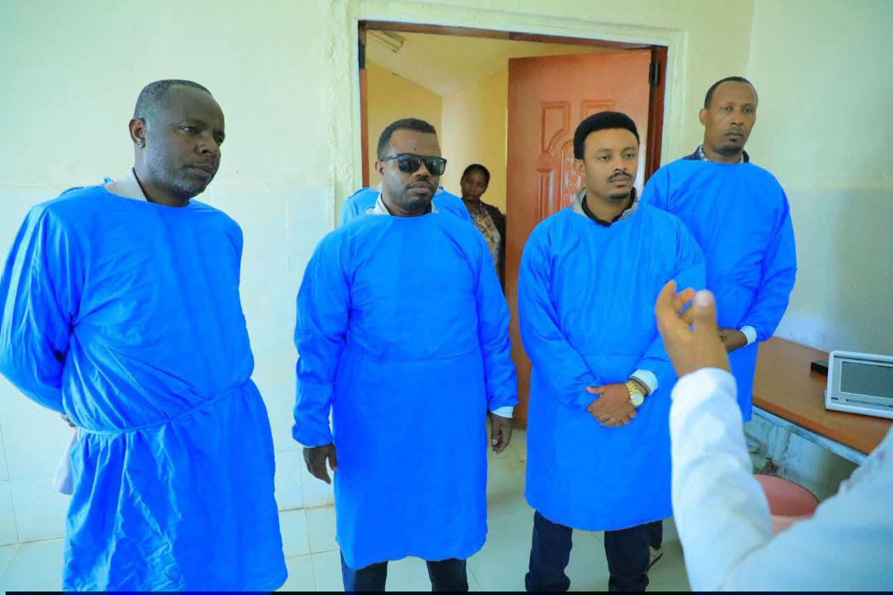 በጌዴኦ ዞን የሚገኙ የሲቪል ማህበራት ድርጅቶች በማህበራቱ እየተሰሩ የሚገኙትን የልማት ሥራዎች ጉብኝት እያደረጉ ነው